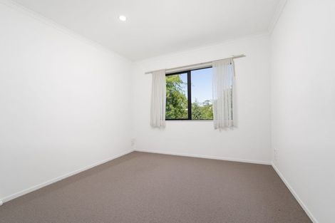 Photo of property in 16 Pyramid Place, Glen Eden, Auckland, 0602