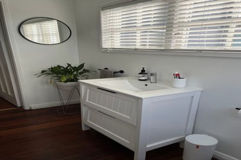 Photo of property in 1/101 Birkenhead Avenue, Birkenhead, Auckland, 0626