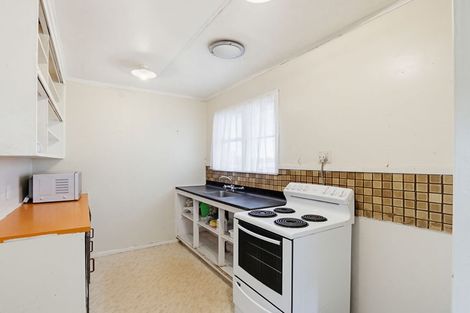 Photo of property in 90 Manuka Street, Castlecliff, Whanganui, 4501