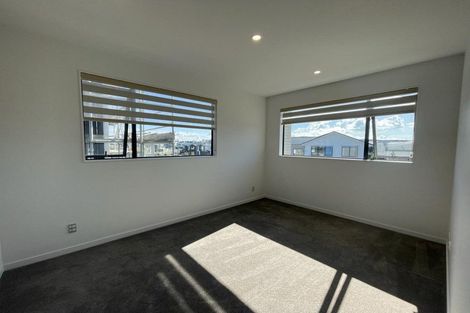 Photo of property in 4 La Bella Road, Hobsonville, Auckland, 0616