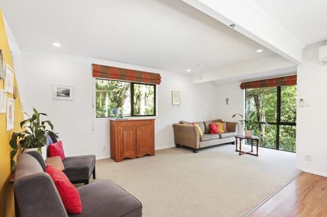 Photo of property in 104 Konini Road, Titirangi, Auckland, 0604