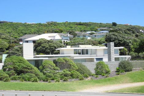 Photo of property in 52 Tireti Road, Titahi Bay, Porirua, 5022