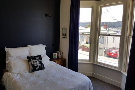 Photo of property in 102 Wallace Street, Mount Cook, Wellington, 6021