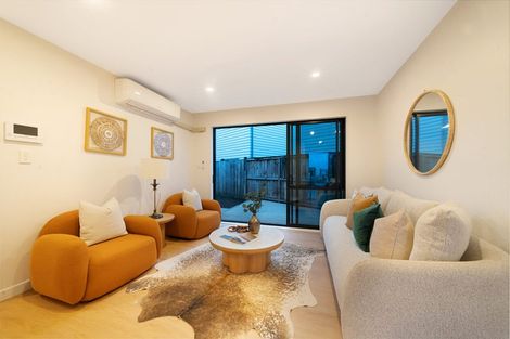 Photo of property in 48 Zita Maria Drive, Massey, Auckland, 0614
