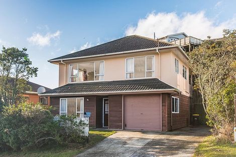 Photo of property in 28 Erris Street, Johnsonville, Wellington, 6037