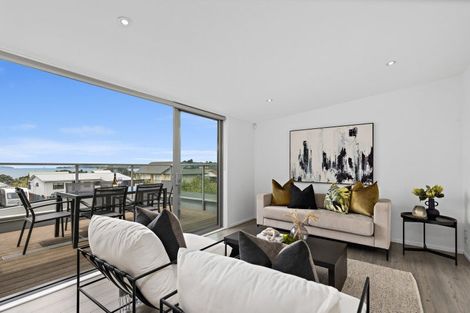 Photo of property in 9 Arohia Place, Snells Beach, 0920