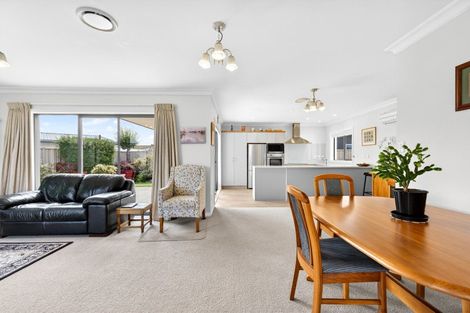 Photo of property in 7 Brooklands Drive, Havelock North, 4130