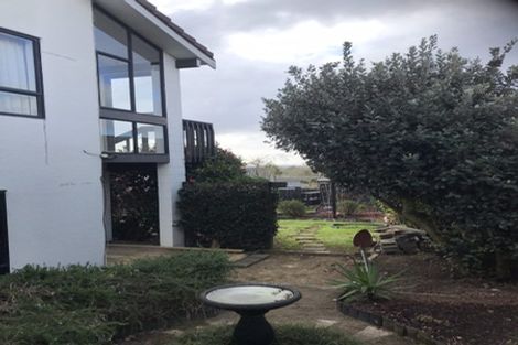 Photo of property in 2/2 Monde Place, Clover Park, Auckland, 2019