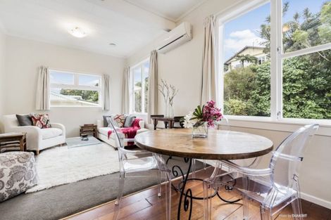 Photo of property in 32 Hohiria Road, Hataitai, Wellington, 6021