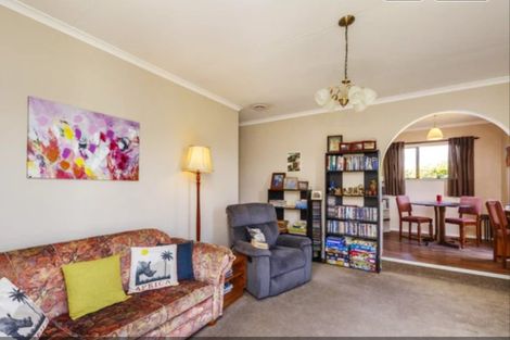 Photo of property in 11 Sandstrom Grove, Feilding, 4702