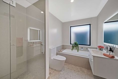 Photo of property in 2/557 Cranford Street, Papanui, Christchurch, 8052