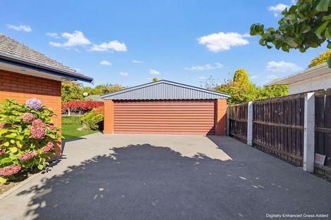 Photo of property in 187 Maidstone Road, Avonhead, Christchurch, 8042