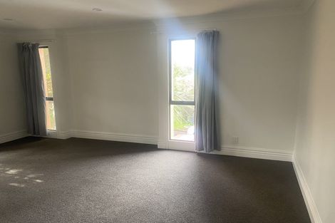 Photo of property in 28 Eccleston Hill, Thorndon, Wellington, 6011