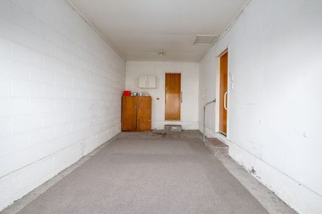 Photo of property in 2 Browns Avenue, Waimate, 7924
