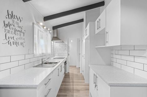 Photo of property in 2/56 Henwood Road, Mangere East, Auckland, 2024