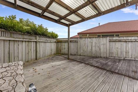 Photo of property in 52 Geneva Terrace, Kelvin Grove, Palmerston North, 4414