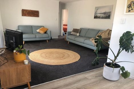 Photo of property in 64 Te Rauparaha Street, Otaki, 5512