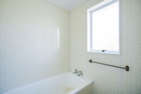 Photo of property in 121 Derwent Crescent, Glengarry, Invercargill, 9810