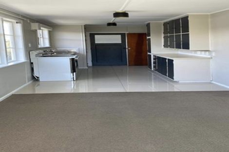 Photo of property in 563 Queen Street East, Levin, 5510