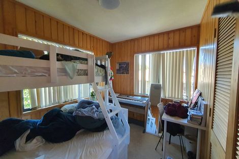 Photo of property in 28 Hollinger Place, Nawton, Hamilton, 3200