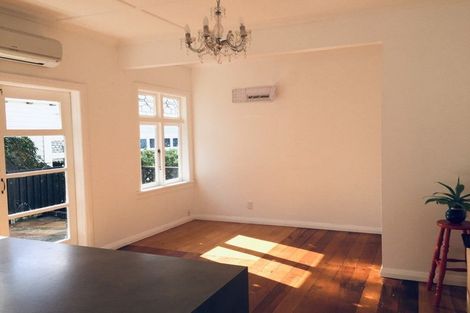 Photo of property in 14 Imperial Terrace, Melrose, Wellington, 6022