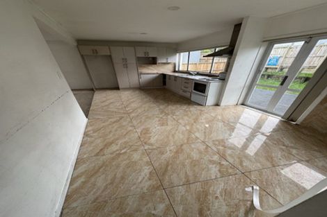 Photo of property in 90a Alfriston Road, Manurewa East, Auckland, 2102