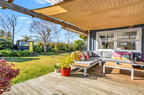 Photo of property in 37 Kawaha Point Road, Fairy Springs, Rotorua, 3015