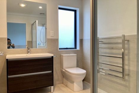 Photo of property in 66 Manutewhau Road, Massey, Auckland, 0614