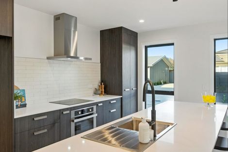 Photo of property in 11d Gordon Place, Levin, 5510