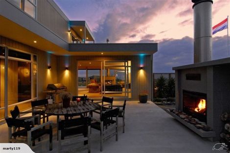 Photo of property in 34 Longbeach Drive, Castlecliff, Whanganui, 4501