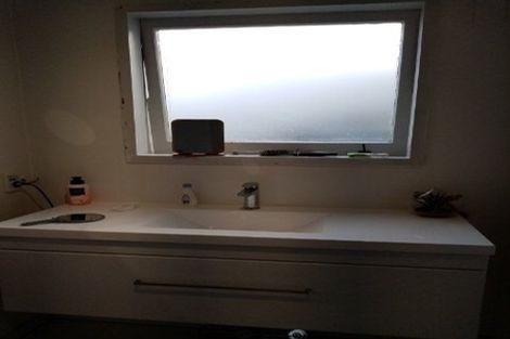 Photo of property in 52a Hatton Road, Orewa, 0931