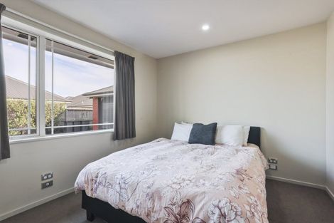 Photo of property in 12a Date Crescent, Aidanfield, Christchurch, 8025