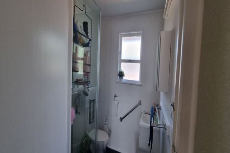 Photo of property in 2/86 Carruth Road, Papatoetoe, Auckland, 2025