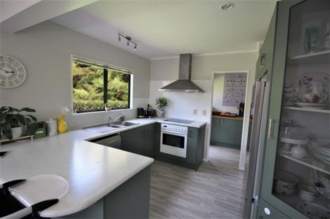 Photo of property in 63 Sunnyhills Avenue, Glenview, Hamilton, 3206