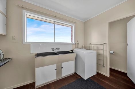 Photo of property in 1 Tiromoana Crescent, Bell Block, New Plymouth, 4312