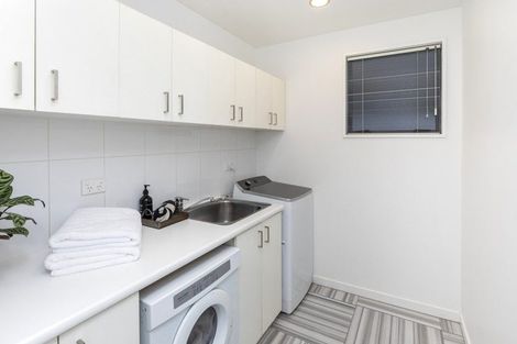 Photo of property in 11a Te Awakura Terrace, Mount Pleasant, Christchurch, 8081