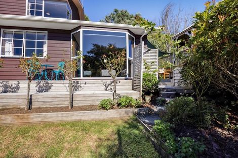 Photo of property in 22 Rossiter Crescent, Lynmouth, New Plymouth, 4310