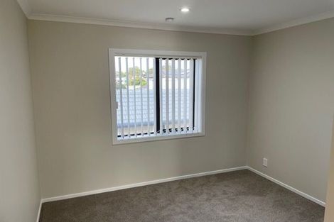 Photo of property in 3 Edwards Avenue, Henderson, Auckland, 0610
