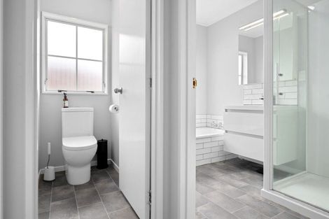 Photo of property in 26b Cromwell Drive, Fitzroy, Hamilton, 3206