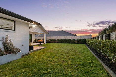Photo of property in 285 Lakes Boulevard, Pyes Pa, Tauranga, 3112