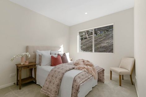 Photo of property in 98 Godfrey Drive, Orewa, 0931