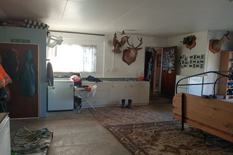 Photo of property in 5 Papatotara Road, Tuatapere, 9620