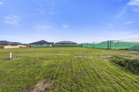 Photo of property in 3 Kotiate Street, Papamoa Beach, Papamoa, 3118