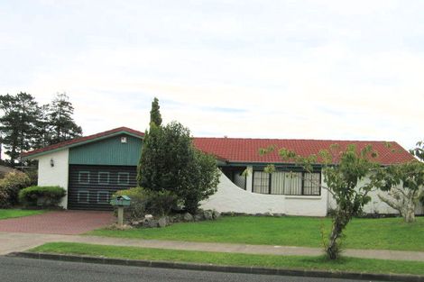 Photo of property in 23 Sunnyview Avenue, Shelly Park, Auckland, 2014