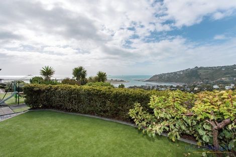 Photo of property in 2 Redcliffs View Lane, Redcliffs, Christchurch, 8081
