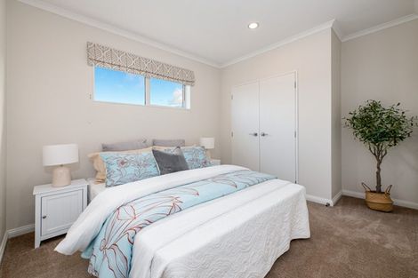 Photo of property in 42 San Prospero Crescent, Henderson, Auckland, 0612