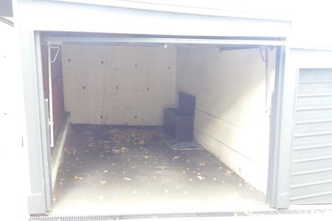 Photo of property in Windsor Court, 340u2 Tinakori Road, Thorndon, Wellington, 6011