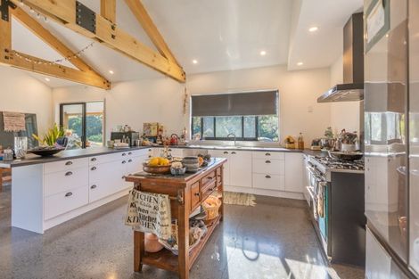 Photo of property in 28 Cemetery Road, Waipawa, 4273