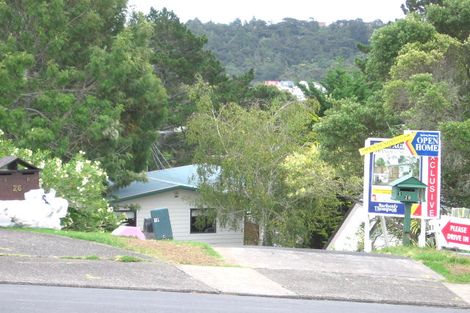 Photo of property in 1/32 Capilano Place, Glenfield, Auckland, 0629