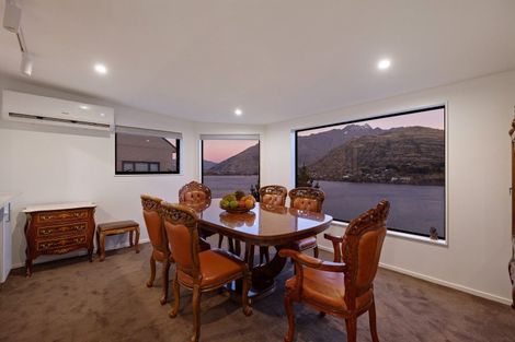 Photo of property in 22 Golden Terrace, Queenstown, 9300